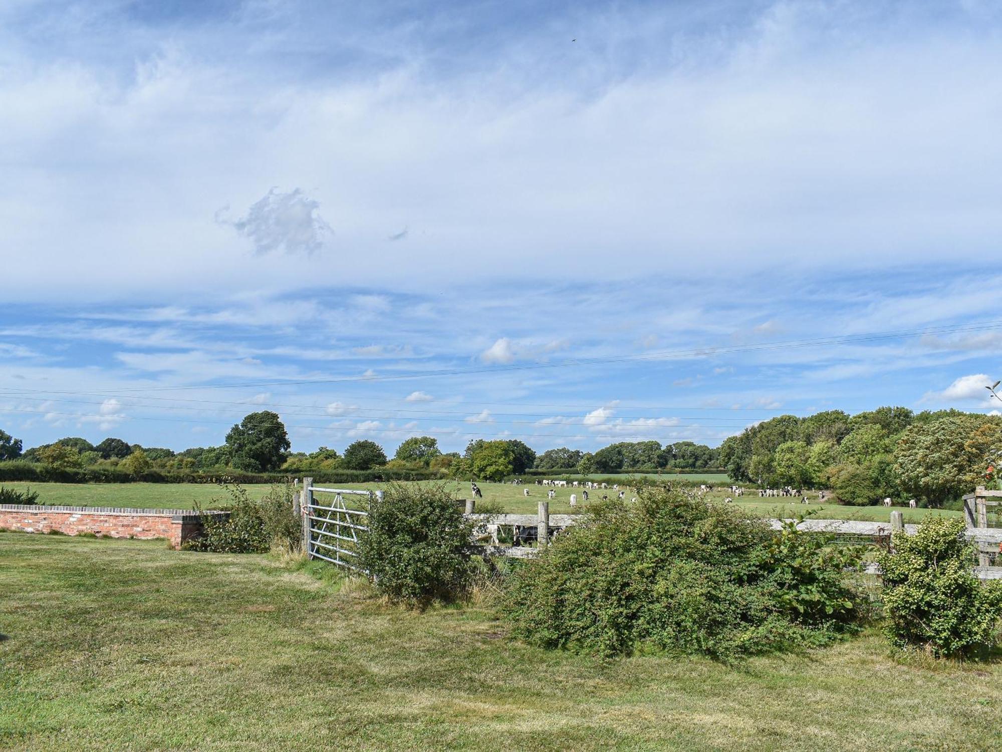 The Dairy At Brook House Farm-Uk40631 Villa Church Minshull Eksteriør billede